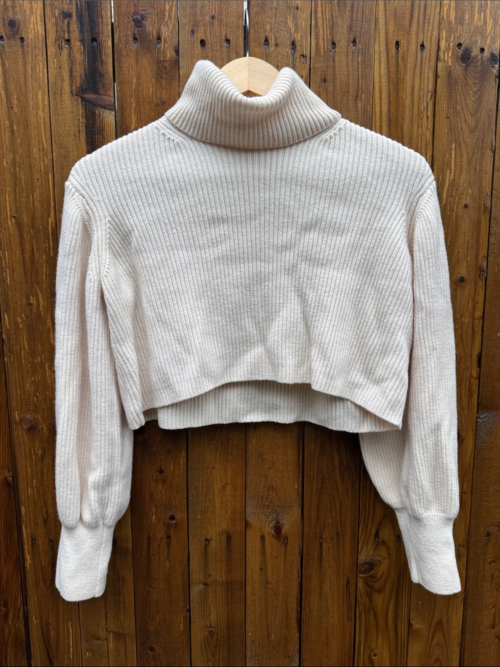 Wilfred Ivory wool Ribbed Cropped Turtleneck Sweater